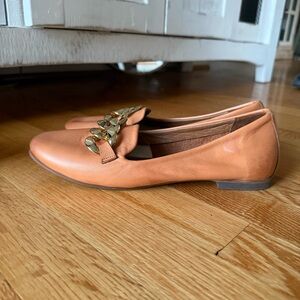 Bueno Aston flat leather loafers